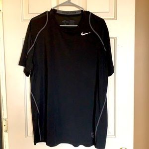 Nike Pro XL shirt
